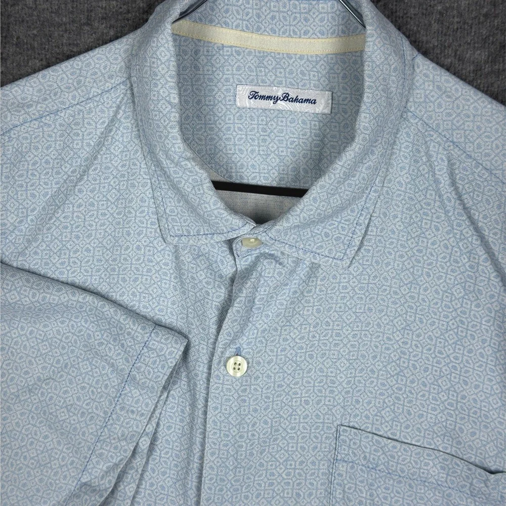 Tommy Bahama Hawaiian Shirt Mens‎ XXL Blue Silk Short Sleeve Button Geometric